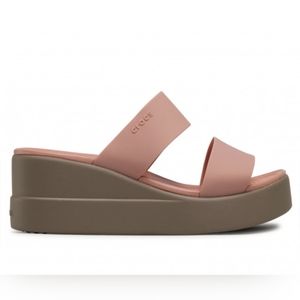Crocs Brooklyn Mid Wedge size 7
